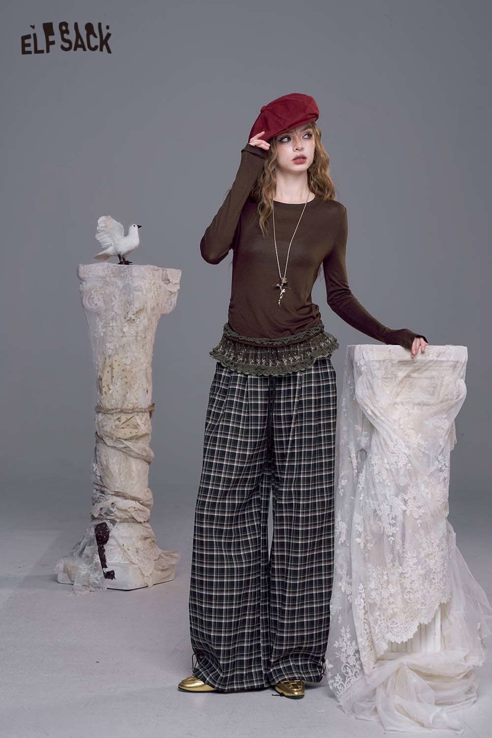 ELFSACK lace trim fitted tee for women styled with coordinated plaid pants and accessories
