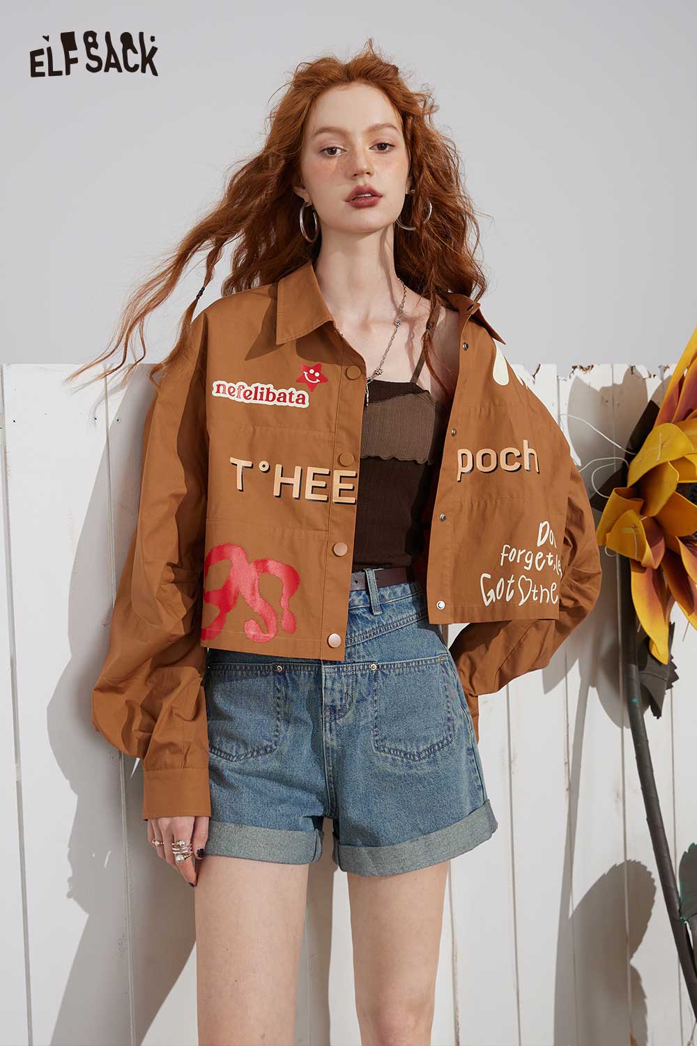 ELFSACK Light Vintage Denim High Waist A-Line Loose Shorts
