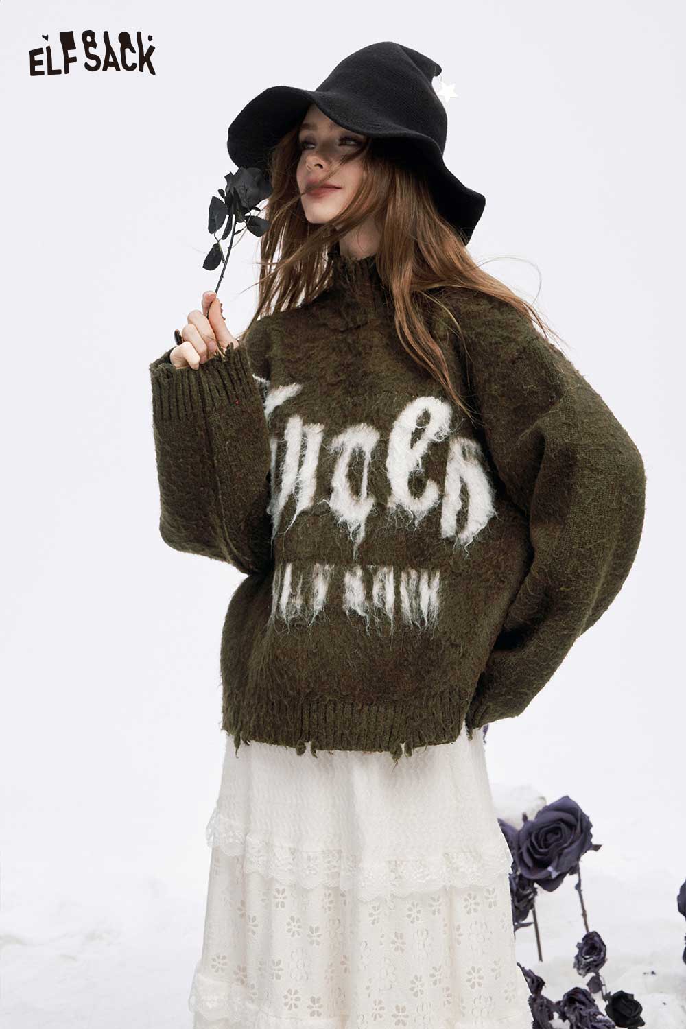 ELFSACK loose letter graphic fringe sweater in olive green with oversized fit and casual style