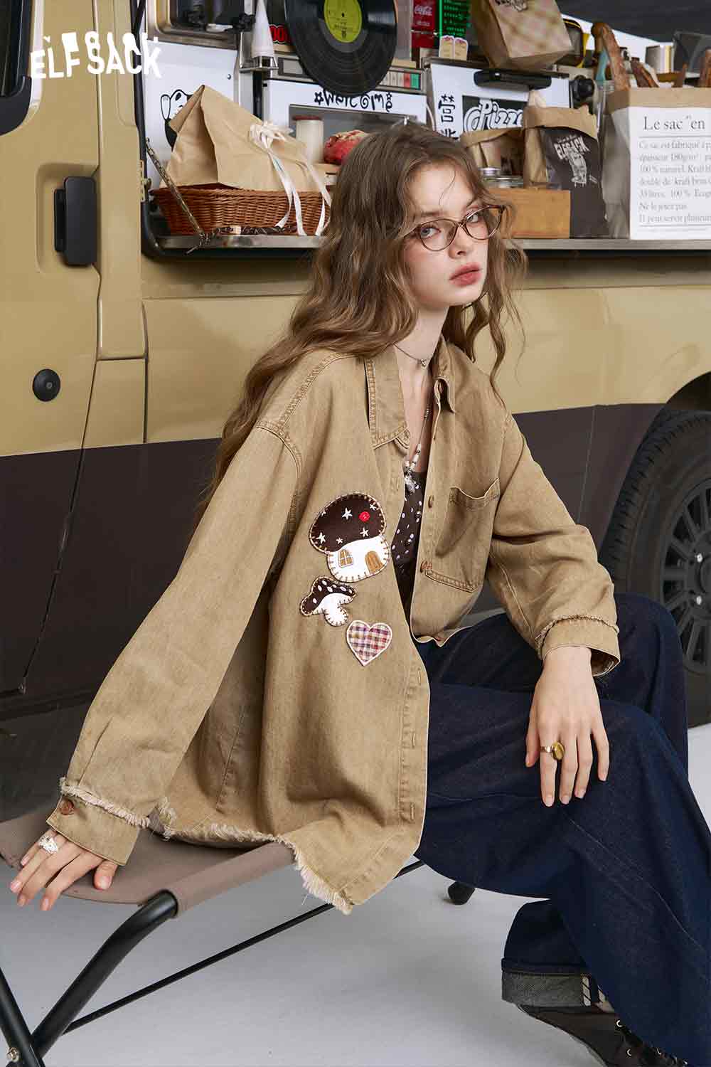 ELFSACK 3D mushroom denim shirt for women loose tan oversized denim shirt with frayed hem