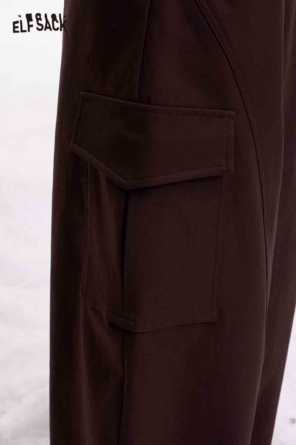 Close-up of ELFSACK minimalist cargo pants for women featuring a stylish side pocket design