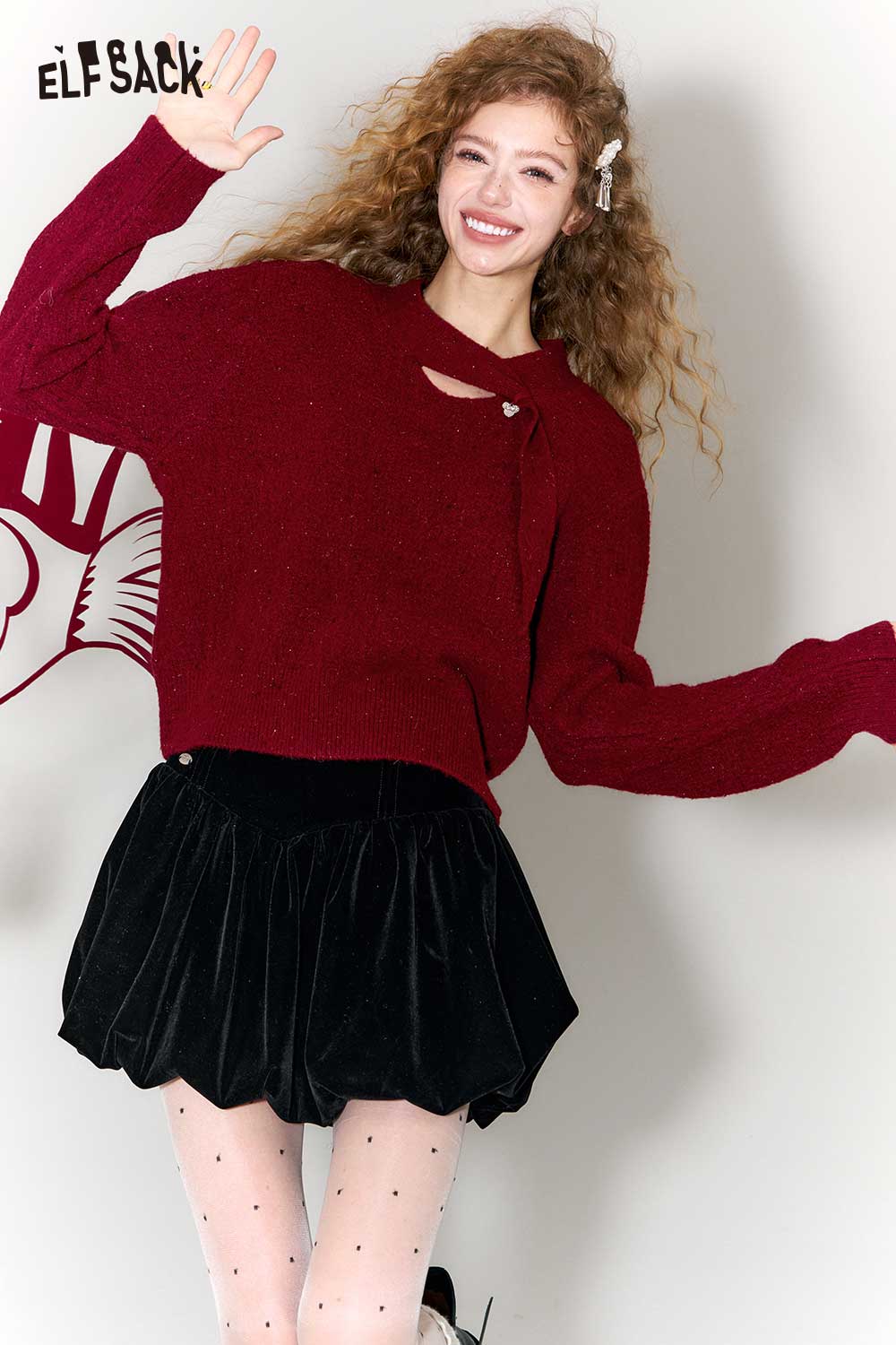 ELFSACK minimalist cropped sparkle sweater in burgundy with a stylish keyhole design for a chic look