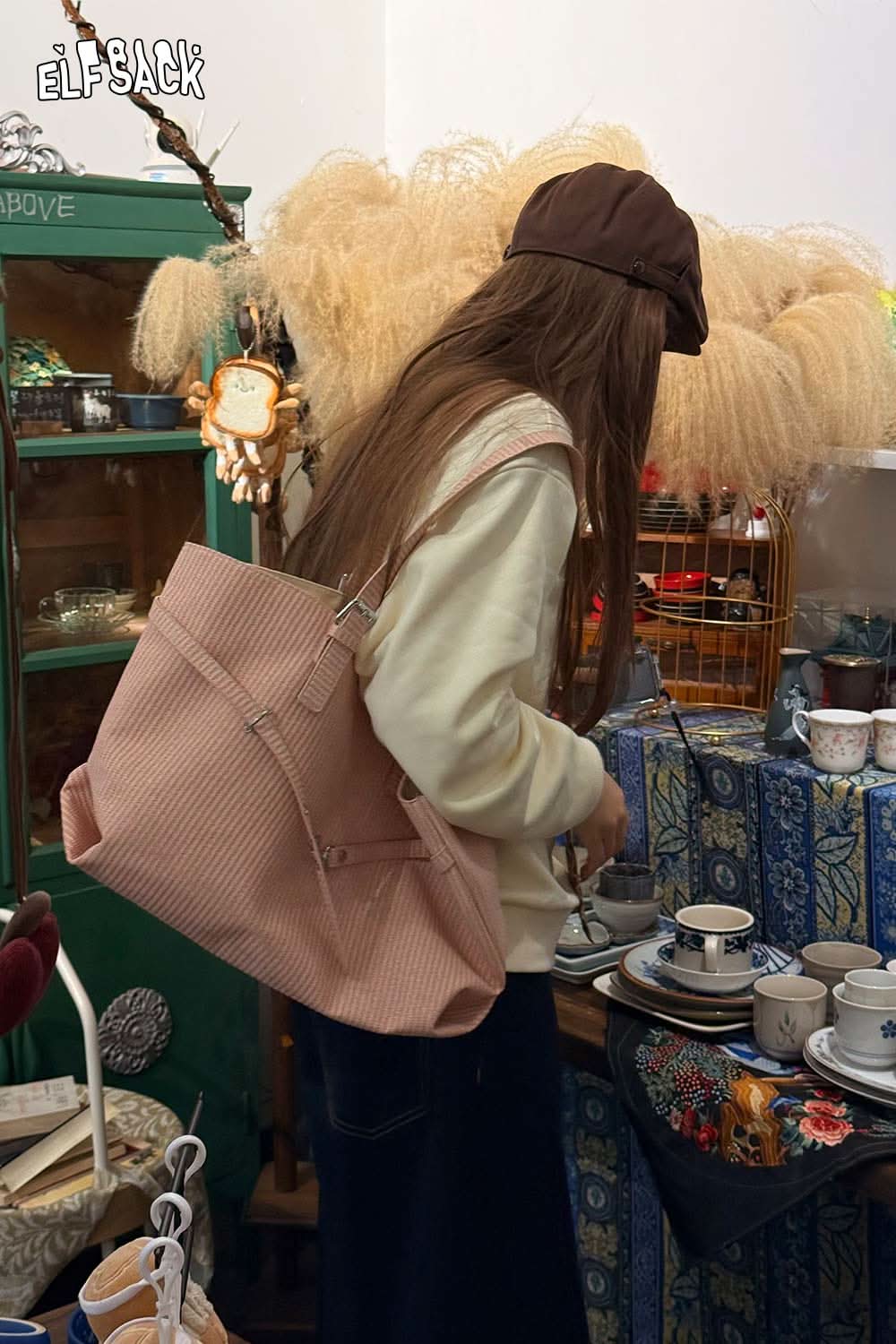 ELFSACK minimalist tote bag for women in blush color, stylish and spacious for everyday use