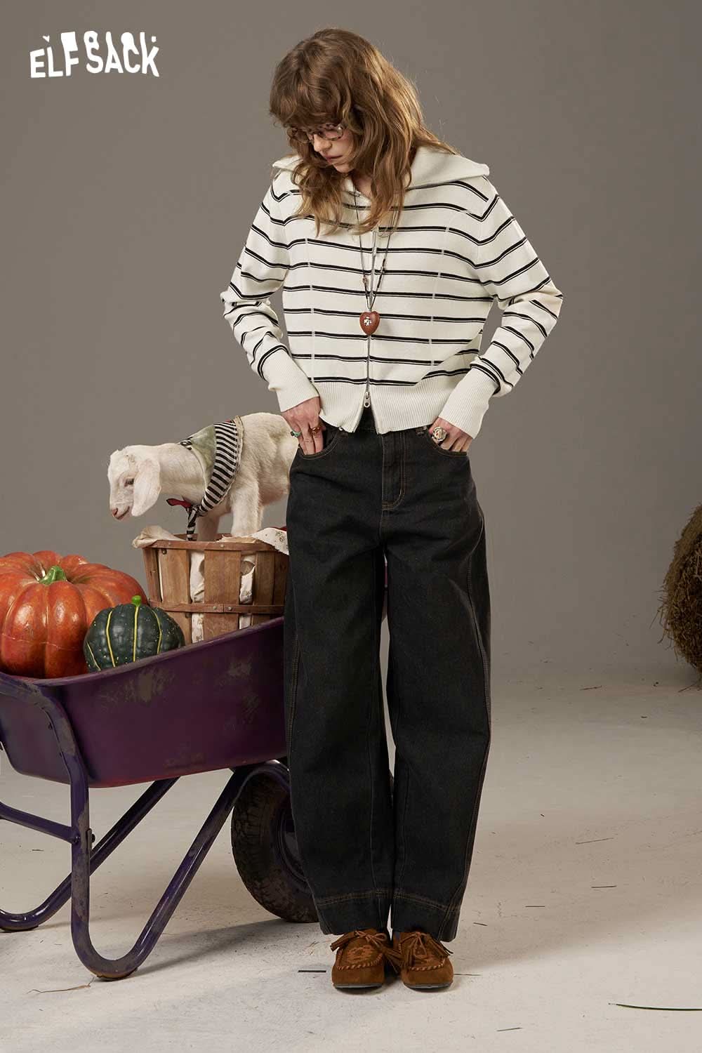 ELFSACK navy collar striped knitted cardigan paired with high-waisted black pants for a casual look