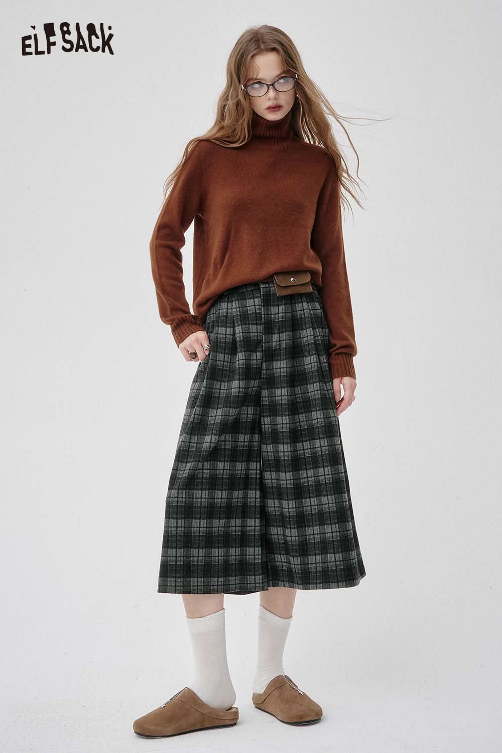 ELFSACK off-the-shoulder oversized knit sweater paired with plaid wide-leg pants for a stylish look