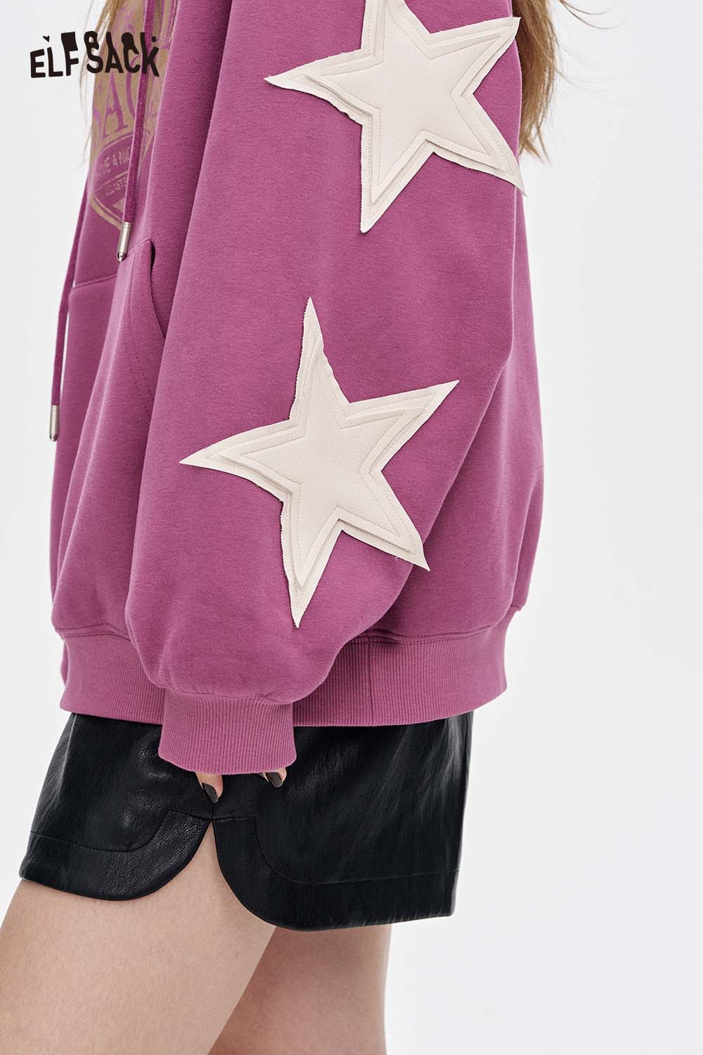 ELFSACK oversized star graphic hoodie in pink with stylish star appliques on sleeves