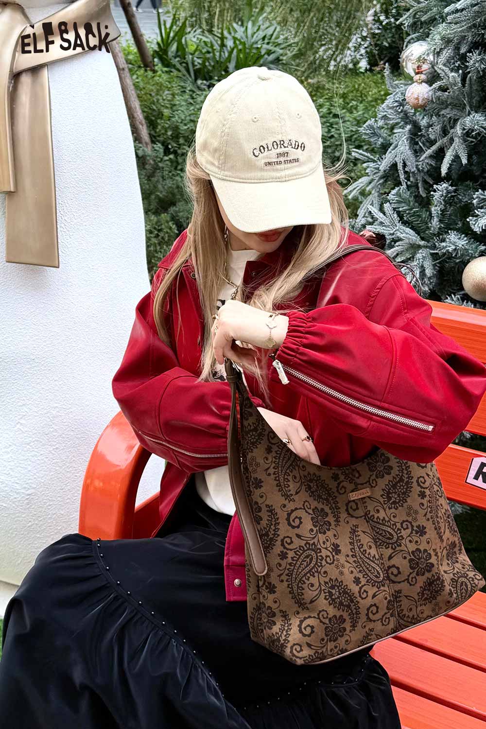 ELFSACK paisley crossbody bag for women featuring stylish design and spacious interior