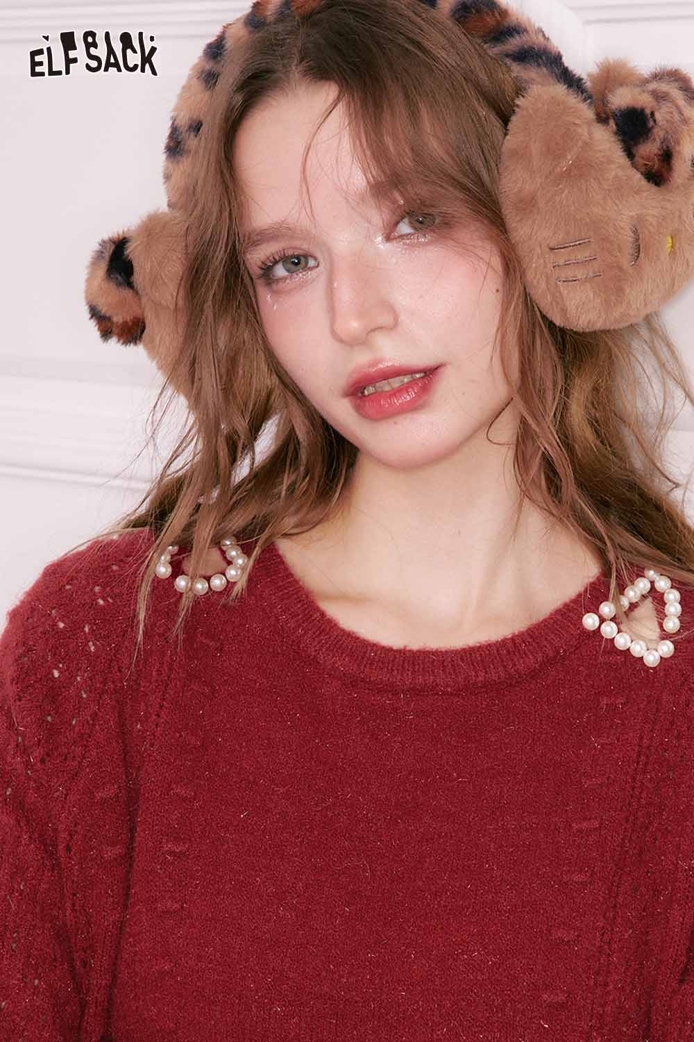 ELFSACK pearl embellished cropped sweater in burgundy with decorative pearl details on shoulders