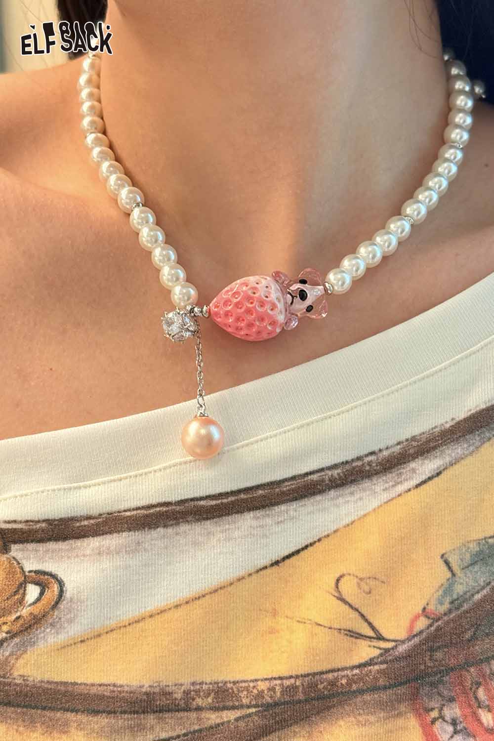 ELFSACK Pink Strawberry Pearl Droplet Necklace