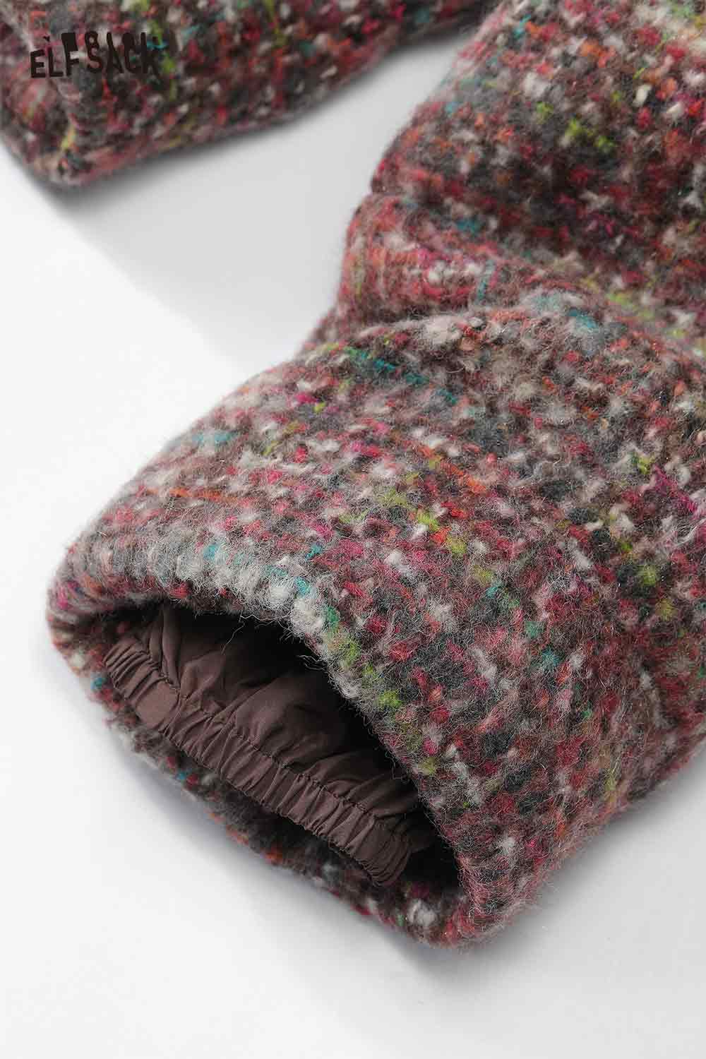 Close-up of ELFSACK plaid puffer jacket for women showcasing textured fabric and elastic cuffs