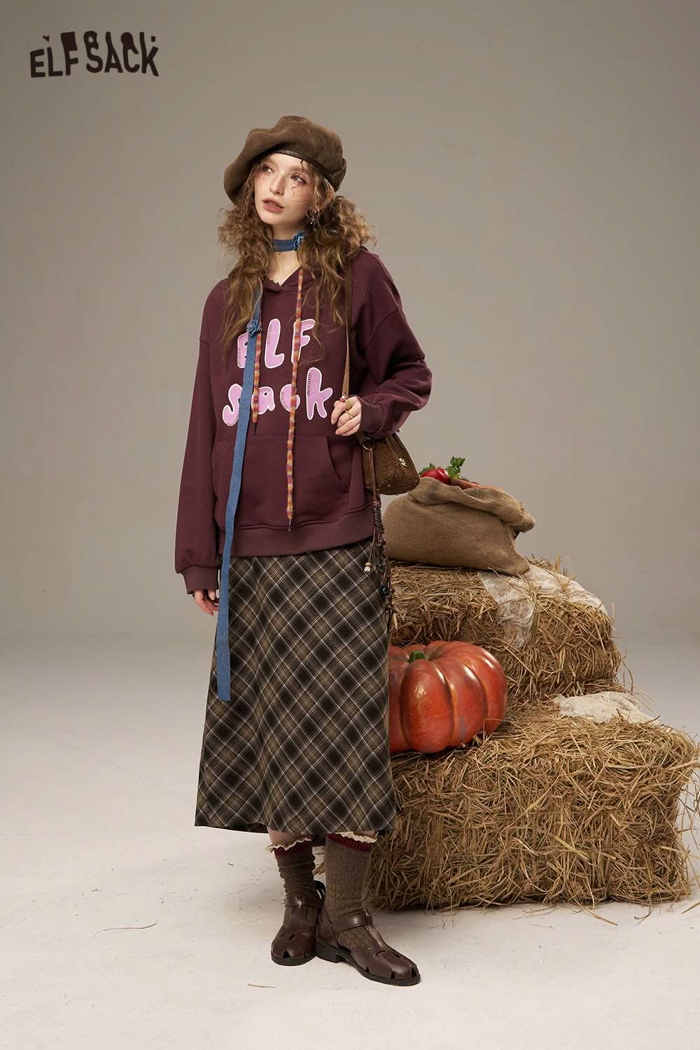 ELFSACK plaid straight long skirt styled with a cozy sweater and accessories for a trendy autumn look