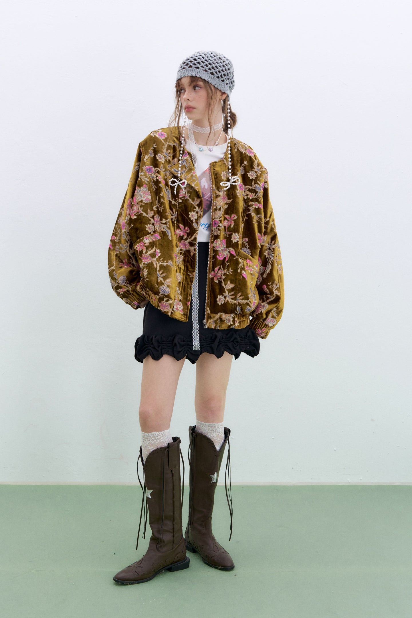 ELFSACK plus size floral velvet bomber jacket featuring a vibrant floral design and comfortable fit