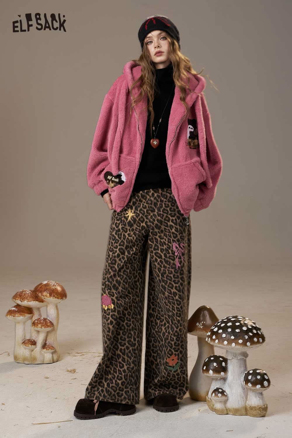 ELFSACK plush hooded puffer jacket for women paired with trendy leopard print pants