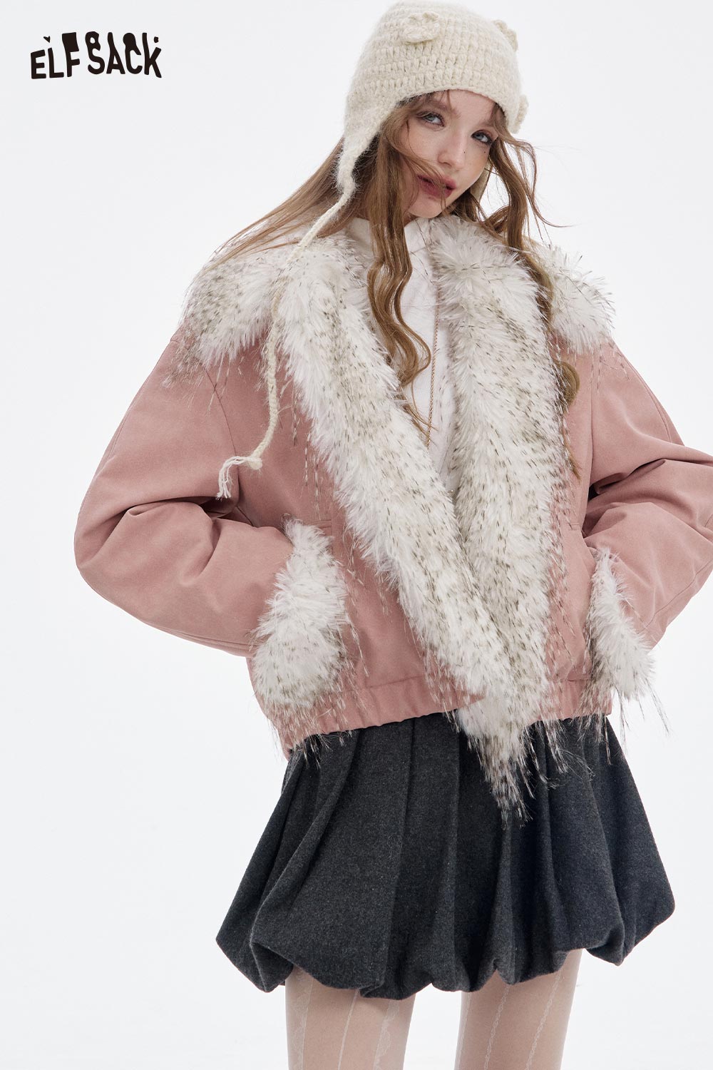 ELFSACK plush lining toggle button coat in pink with faux fur collar and oversized fit for winter fashion