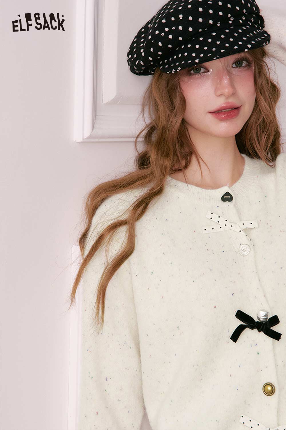 ELFSACK preppy 3D bow cardigan in cream color with decorative buttons and cute bow detail