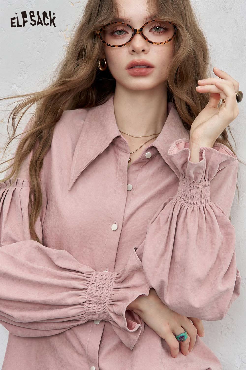 ELFSACK preppy ruffle sleeve shirt for women in light pink with puffed sleeves and button closure