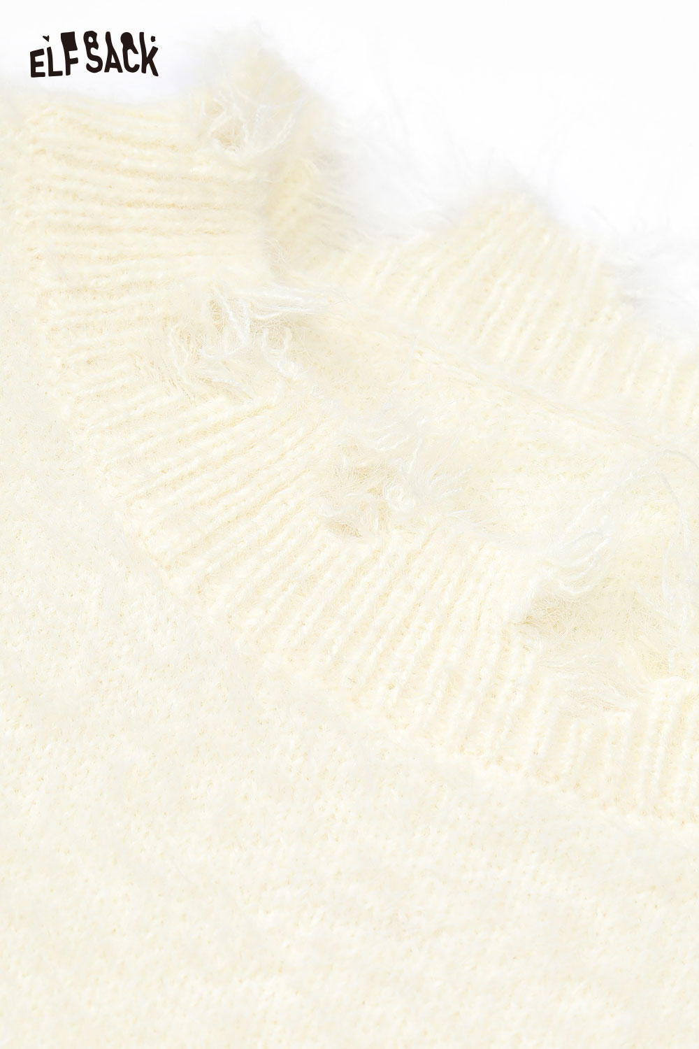 ELFSACK puppy motif oversized sweater in soft cream with a cozy, stylish design