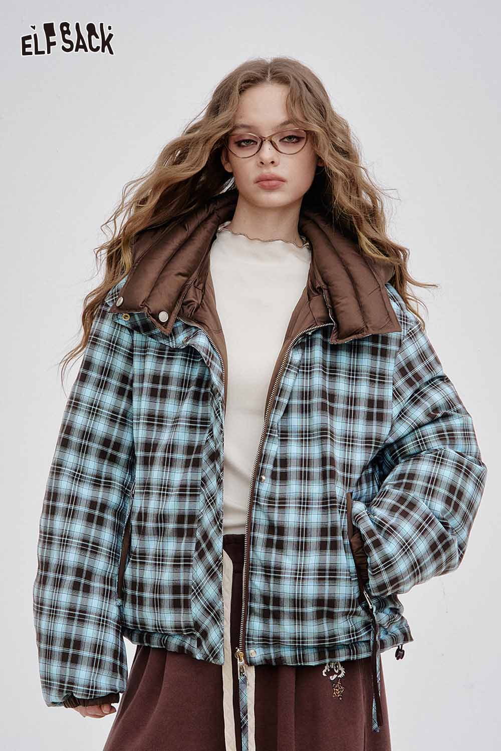 Reversible Y2K down jacket women by ELFSACK in blue plaid pattern for stylish warmth