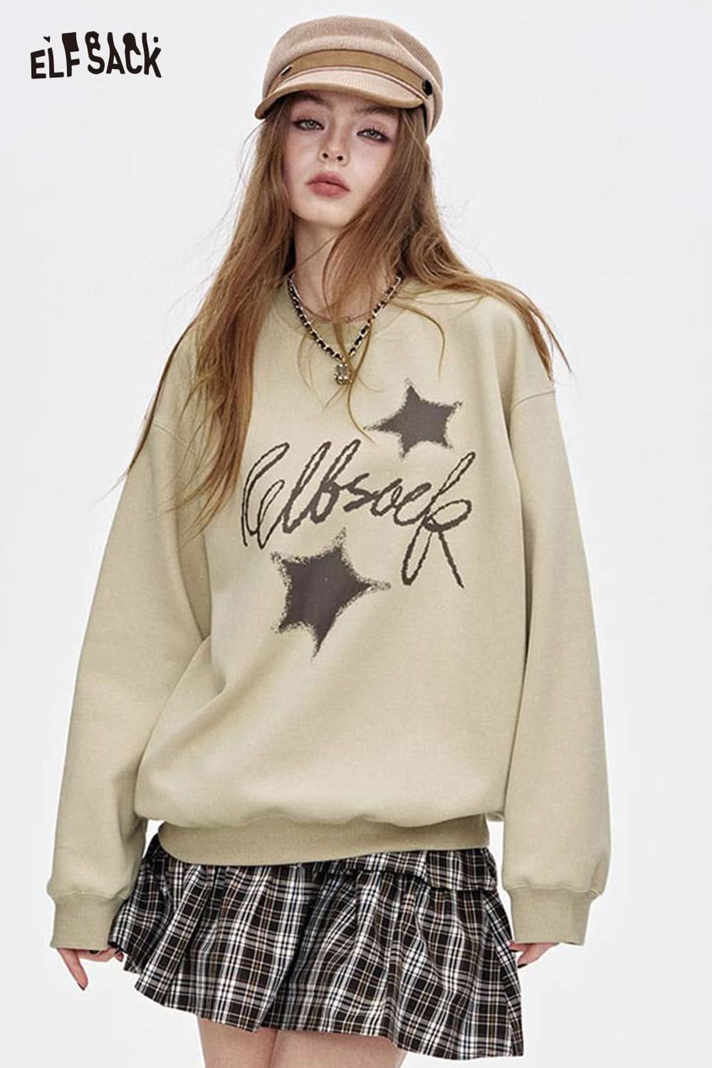 ELFSACK oversized graphic star sweatshirt in beige with stylish star prints for a trendy look