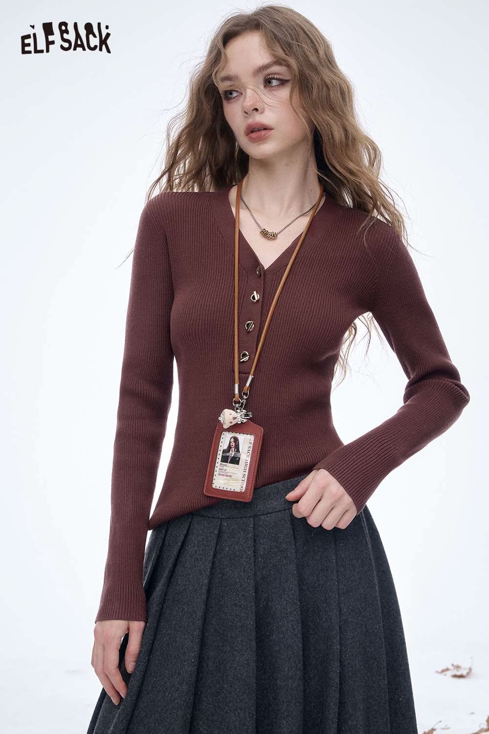 ELFSACK slim fit V neck knit sweater in brown with ribbed texture and stylish button detail