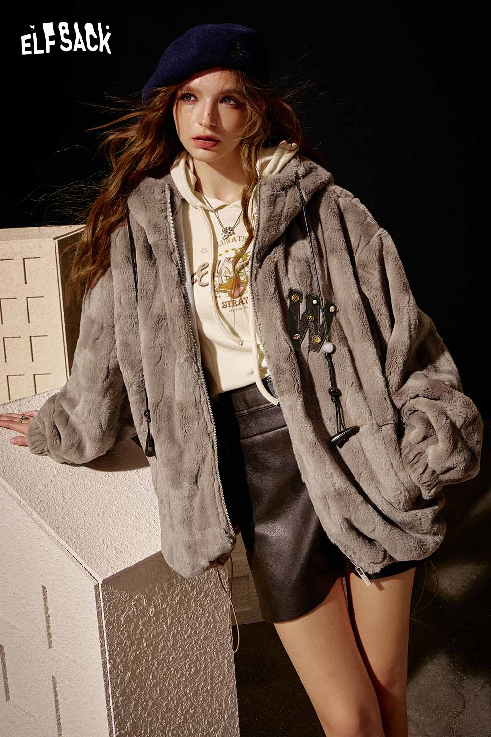 ELFSACK soft hooded cotton coat for women in gray with a cozy design and relaxed fit