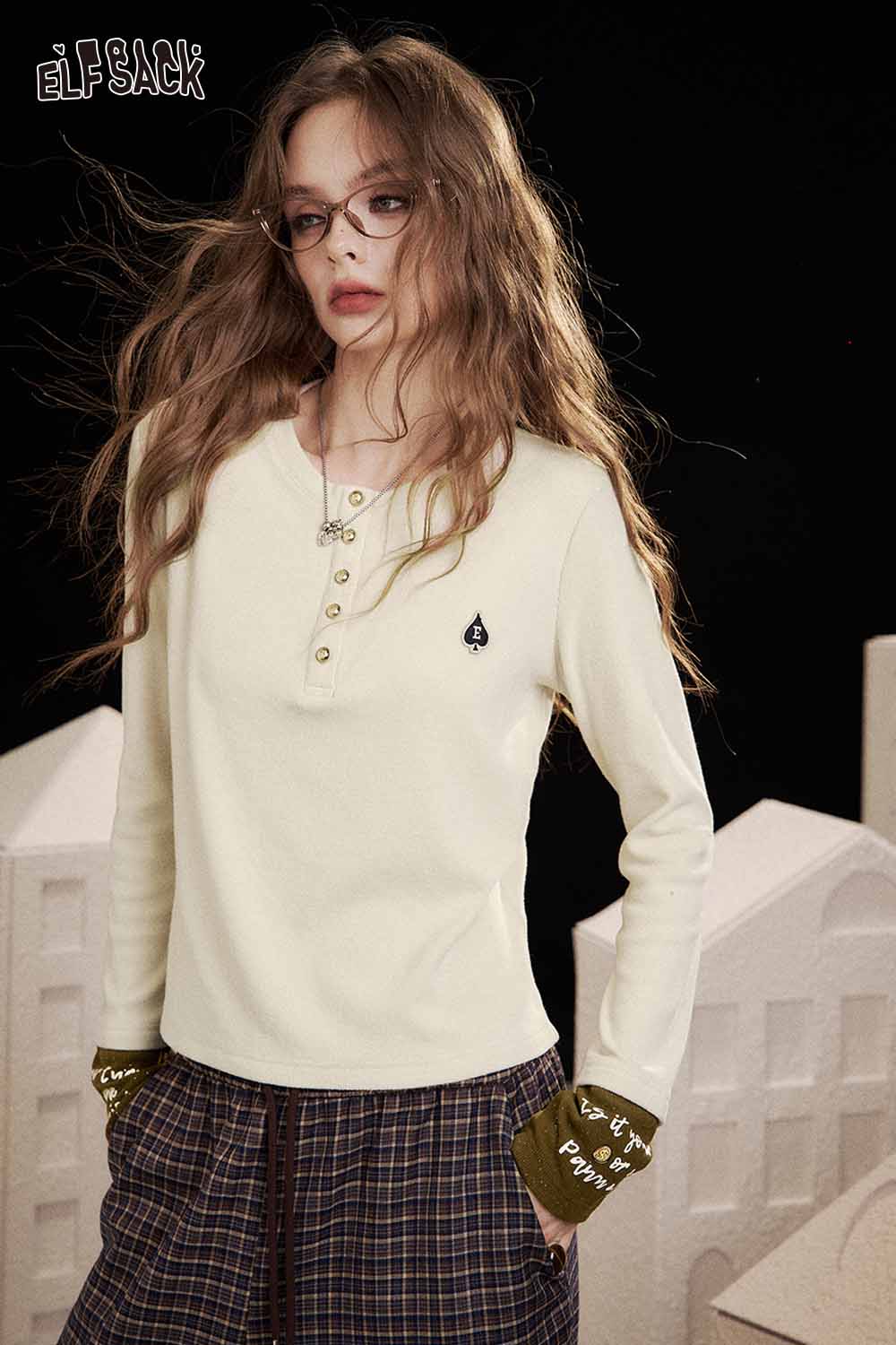 ELFSACK soft spliced sleeve long sleeve t-shirt in cream with button detail and unique printed sleeves