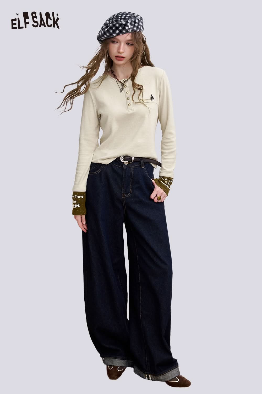 ELFSACK soft spliced sleeve long sleeve tshirt in cream with stylish cuff details and casual fit