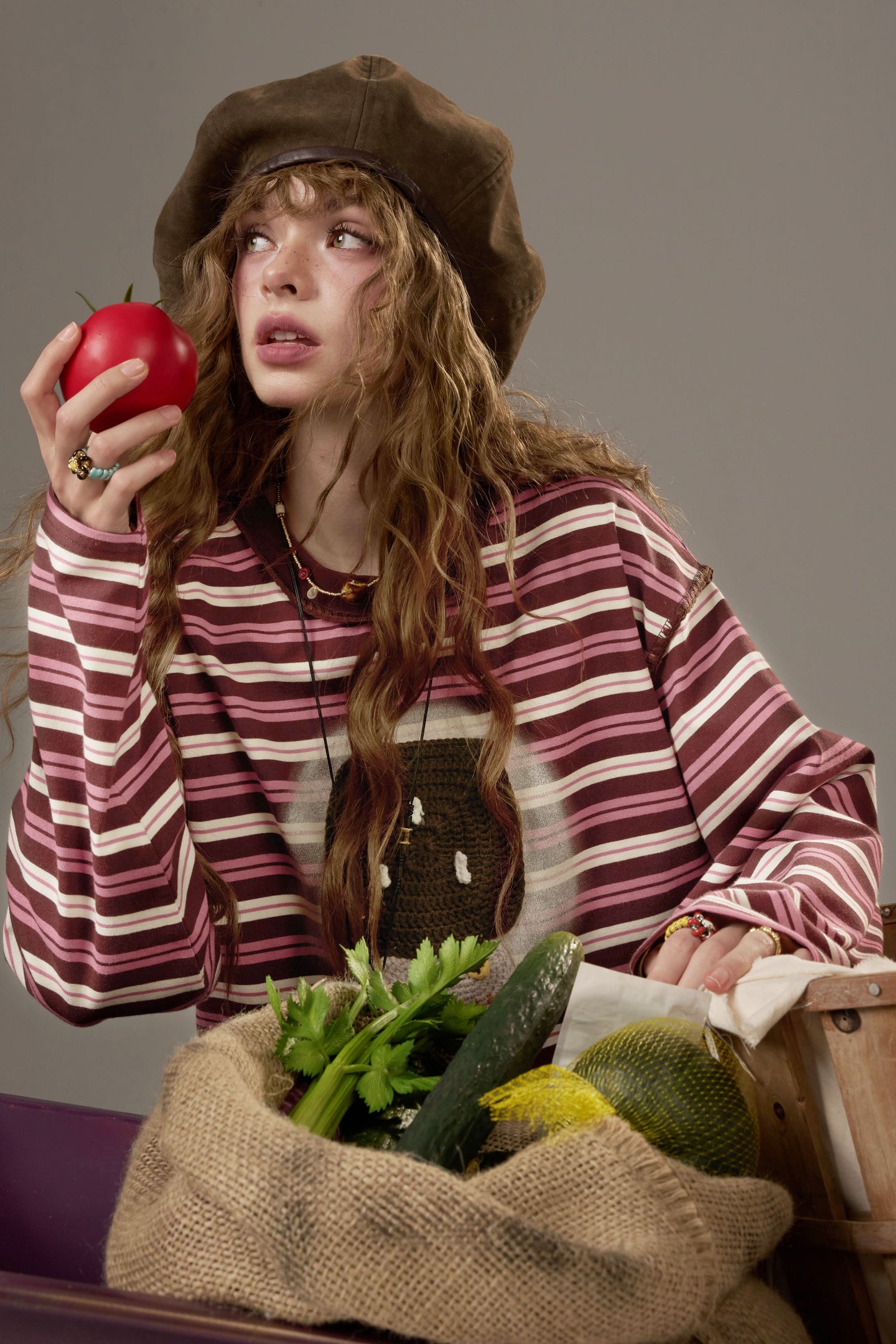 ELFSACK striped soft yarn sweatshirt for women with a playful design and comfortable fit