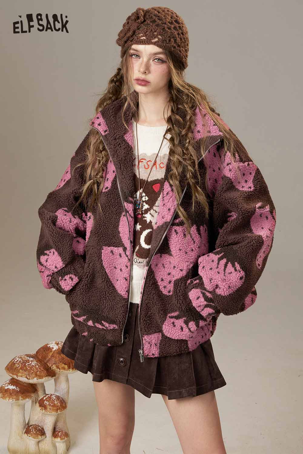 ELFSACK strawberry print hooded coat in brown with pink patterns, perfect for cozy winter fashion