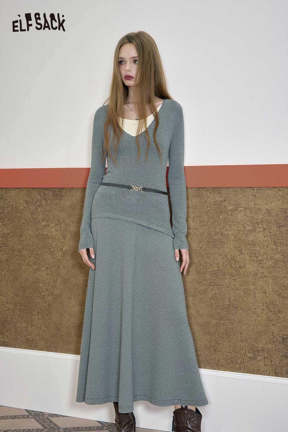 ELFSACK stretch jersey v-neck bodycon dress in gray with long sleeves and a fitted silhouette