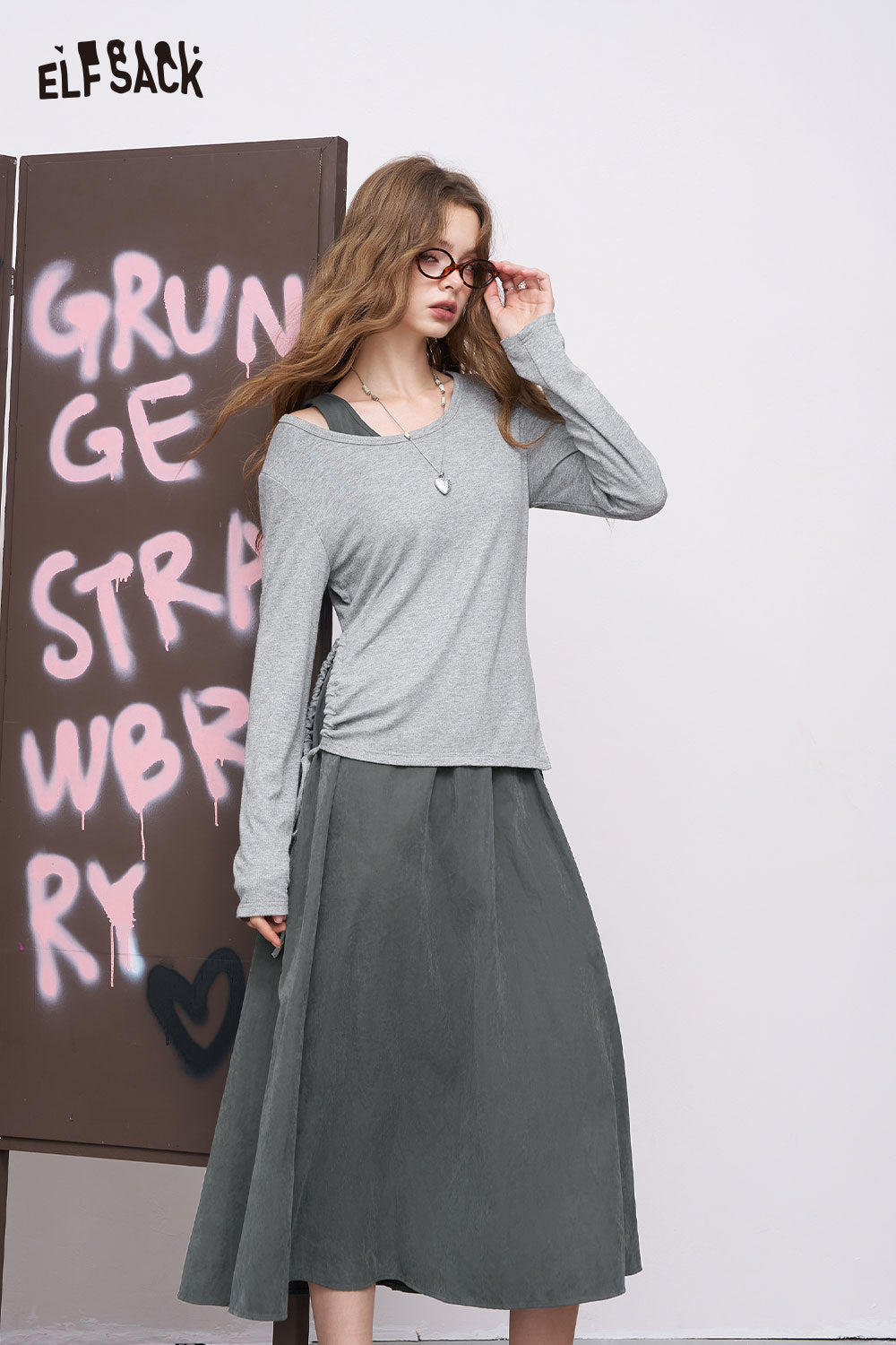 ELFSACK gray stretch knit two piece set with scoop neck long sleeve top and A line midi skirt