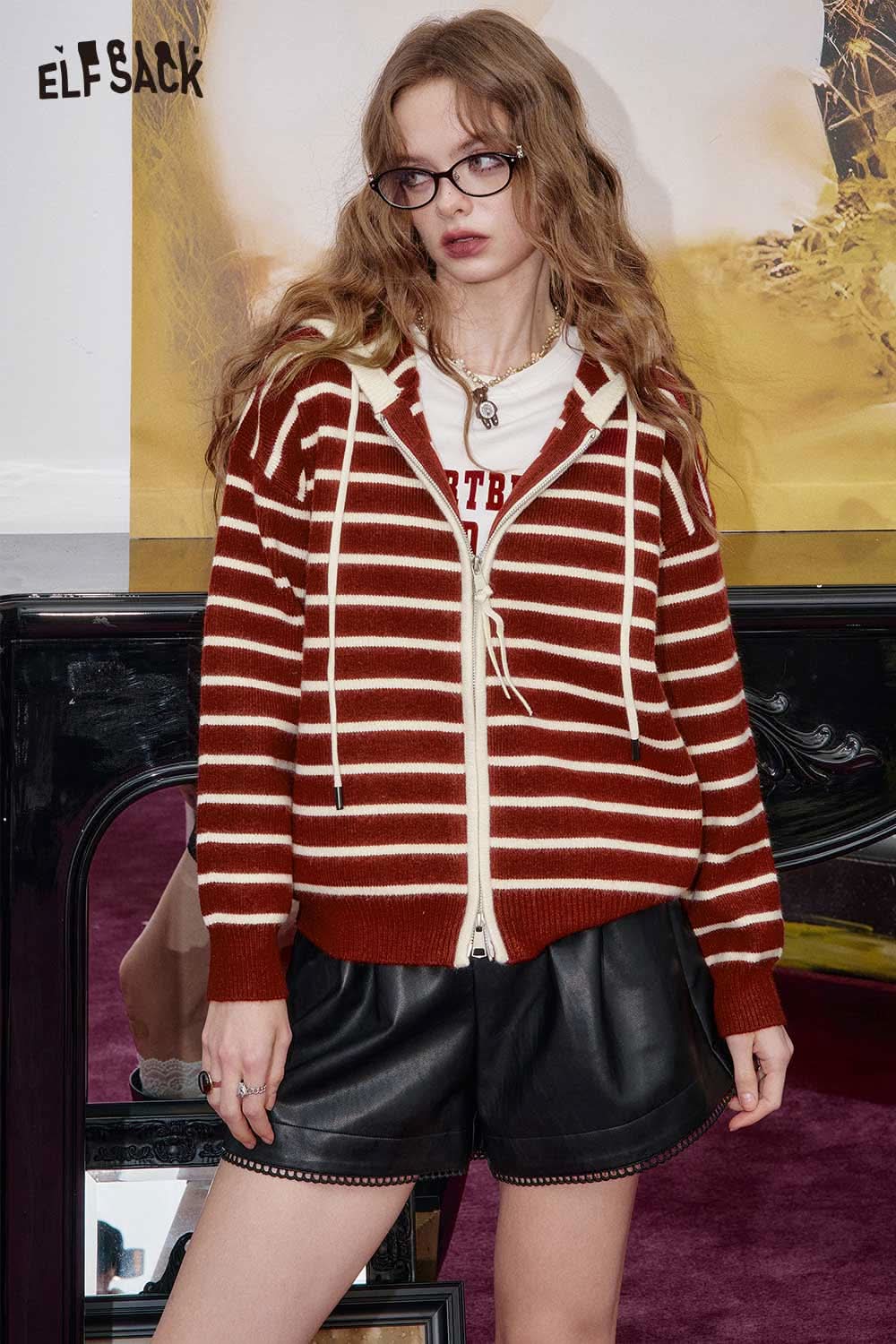 ELFSACK striped zip up hooded cardigan for women in red and cream with a stylish design