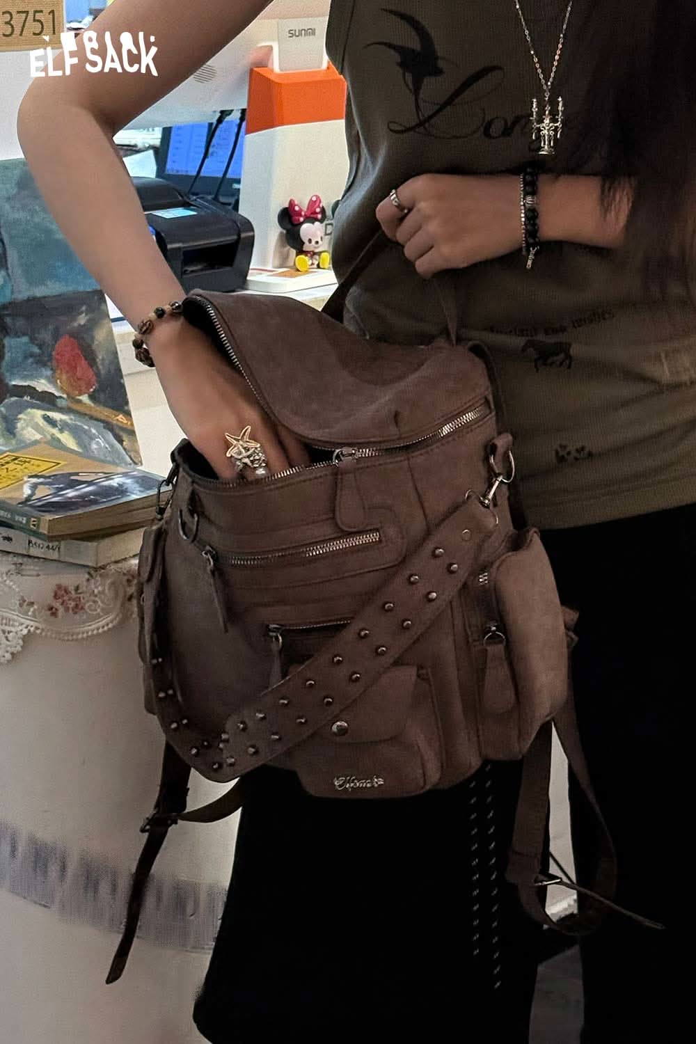 ELFSACK suede multi-compartment rucksack with stylish design and multiple pockets for organization