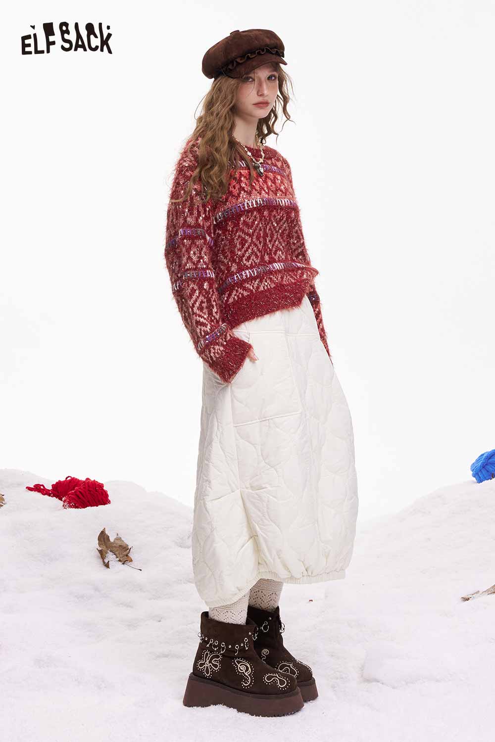ELFSACK trendy cropped glitter sweater in red with cozy winter fashion details