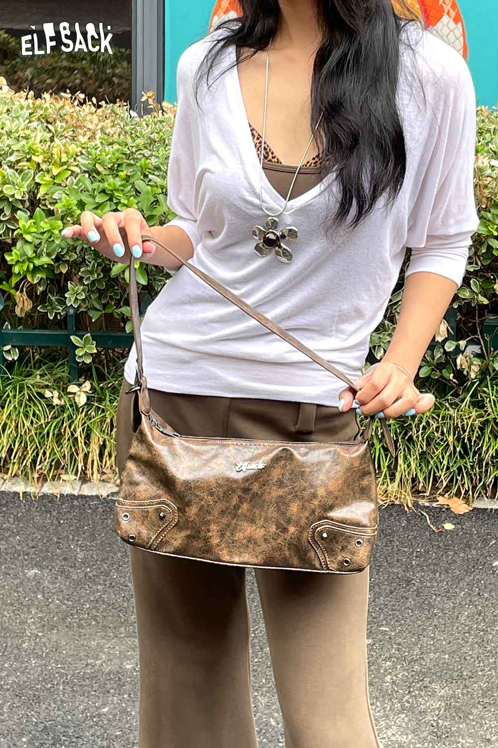 ELFSACK vegan leather 90s shoulder bag with a stylish design perfect for everyday use