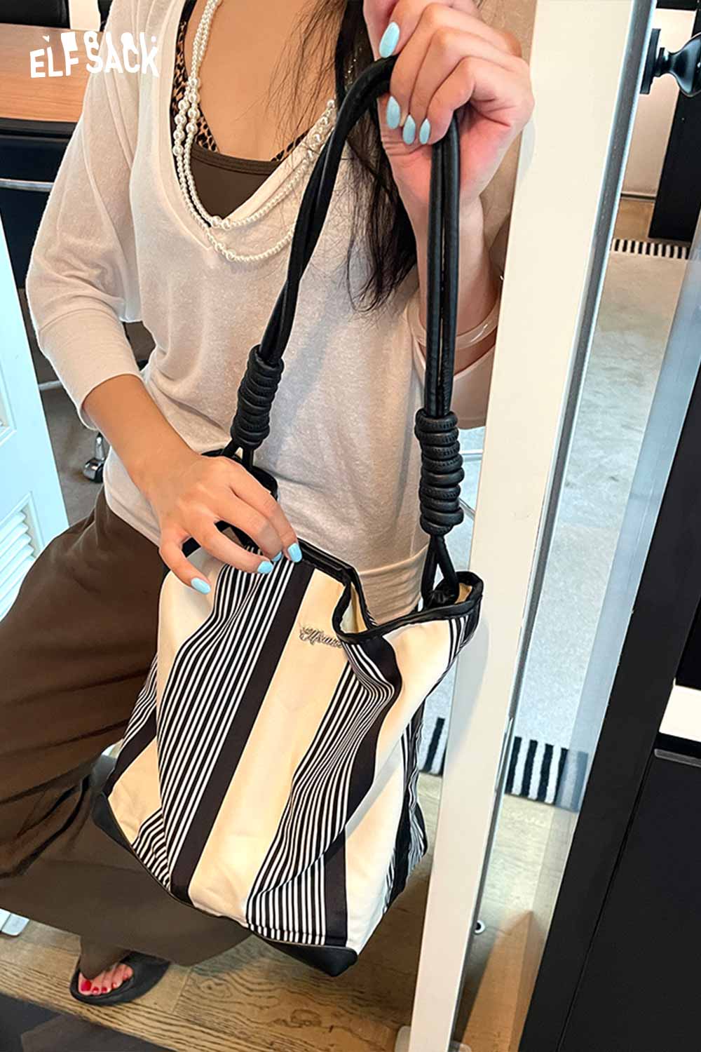 ELFSACK contrast stripe canvas tote bag with stylish handles for everyday use