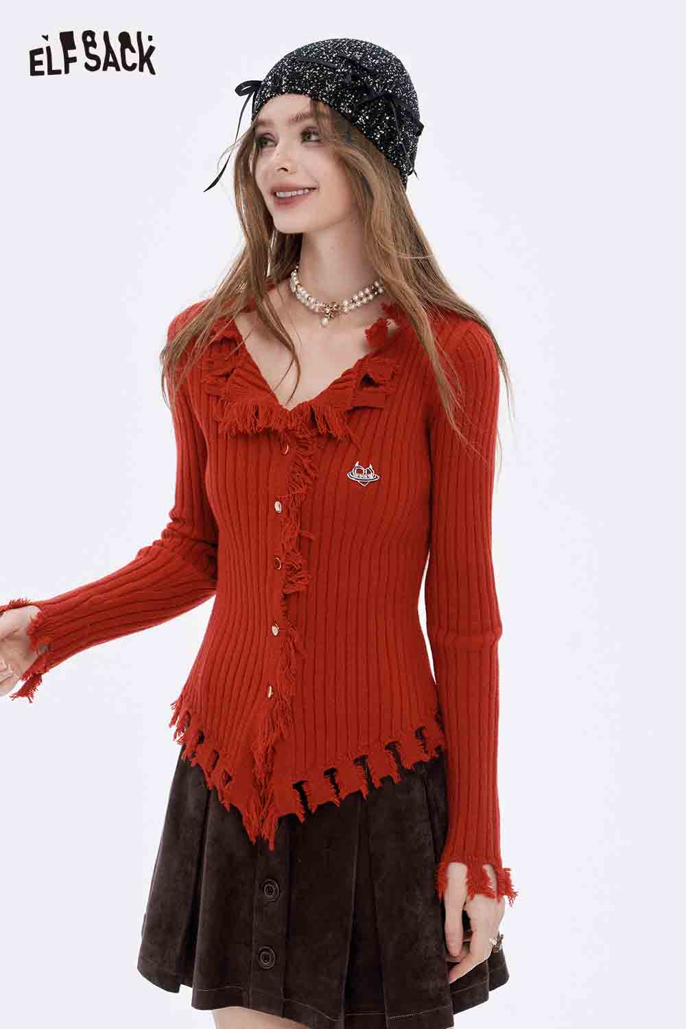 ELFSACK slim fit heart logo knit sweater in red with distressed hem and long sleeves