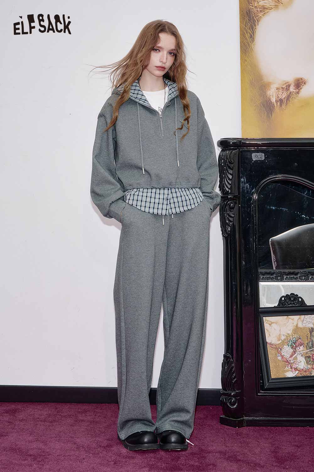 ELFSACK women's plaid panel two-piece set featuring a cozy hoodie and relaxed-fit pants