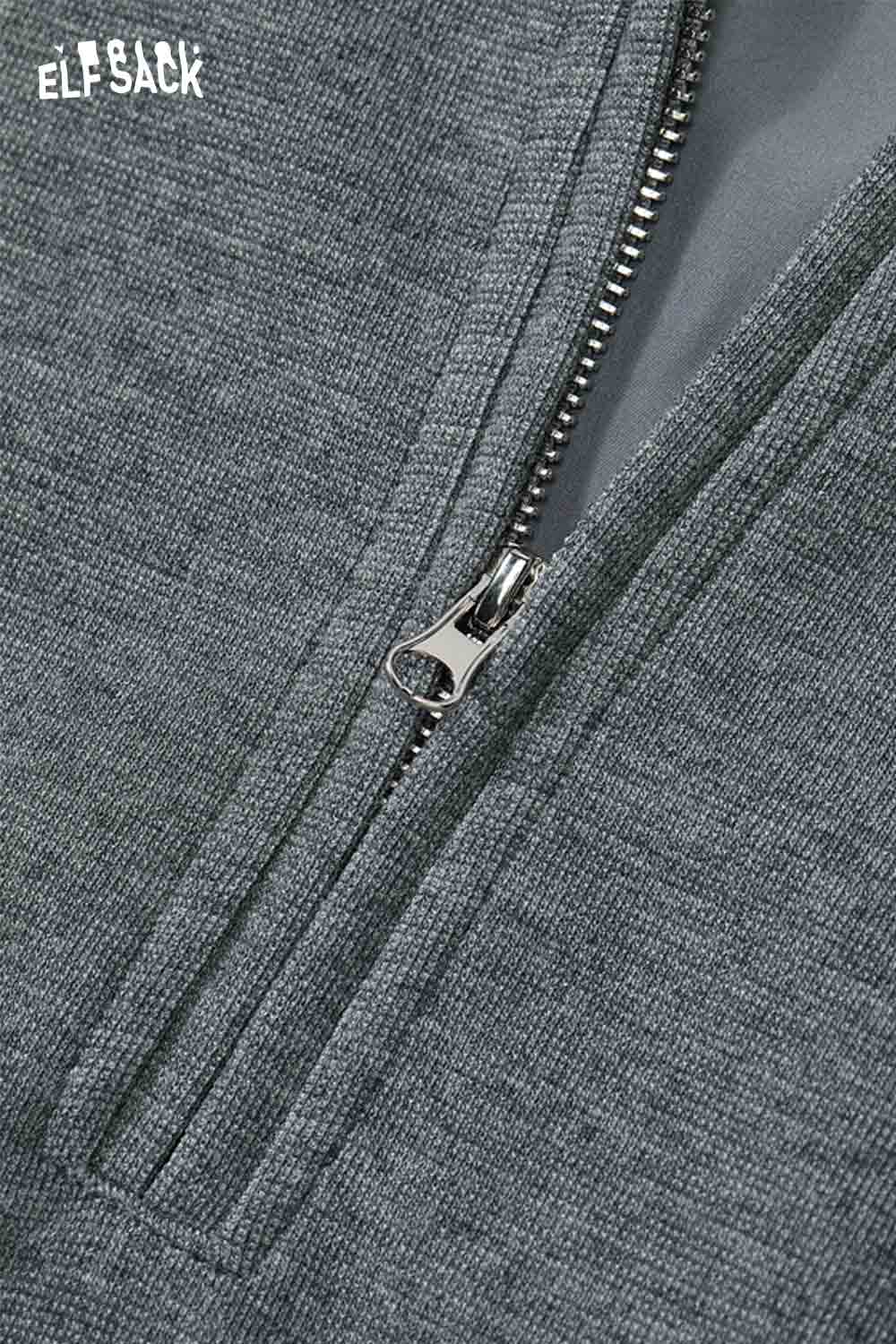Close-up of ELFSACK women's plaid panel two-piece set zipper detail for stylish comfort