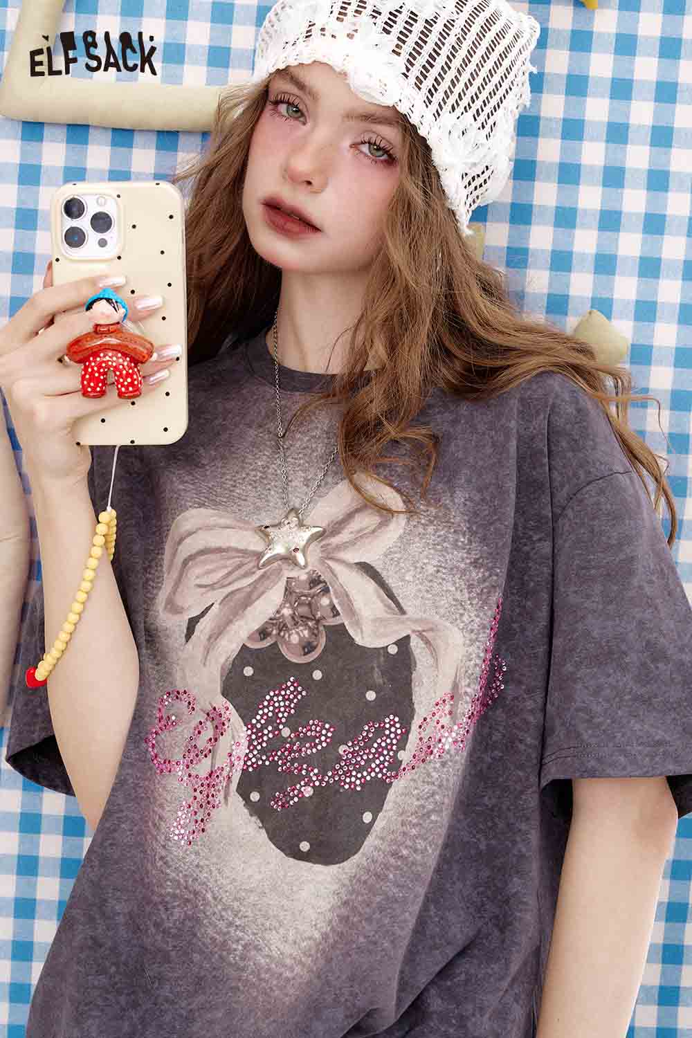 ELFSACK Vintage Casual Strawberry Print Crewneck Short Sleeve T-Shirt