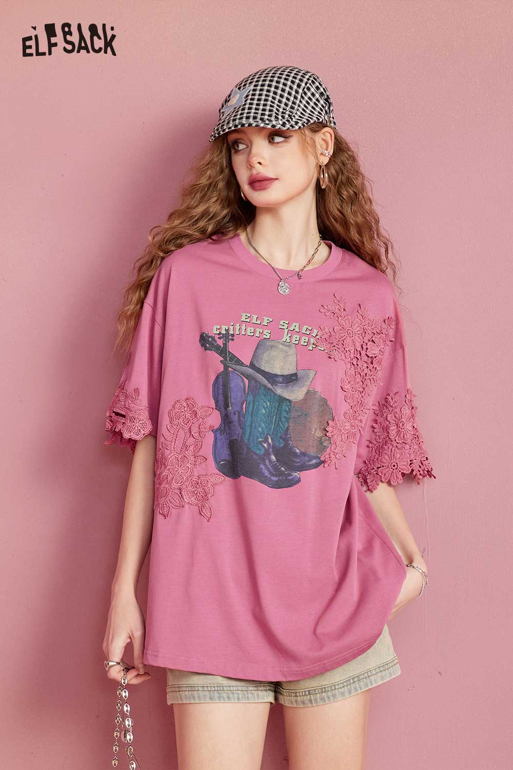 ELFSACK Vintage Cowboy Print Tee with Lace Sleeve Detail