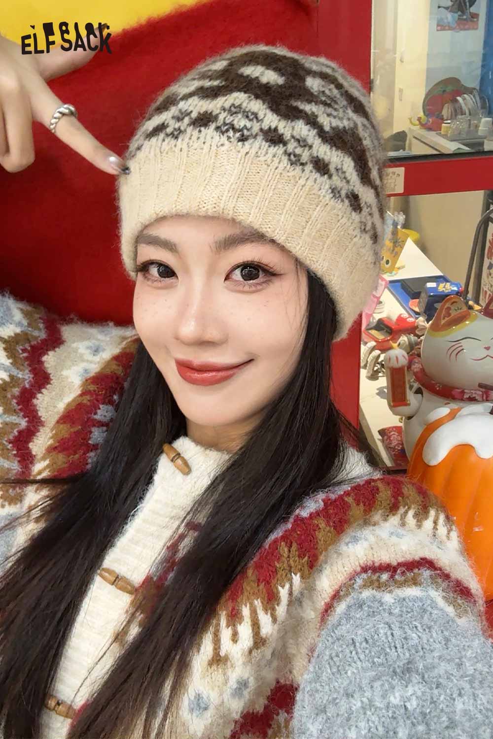 ELFSACK Vintage Fair Isle Bow Large Head Size Beanie Knit Hat