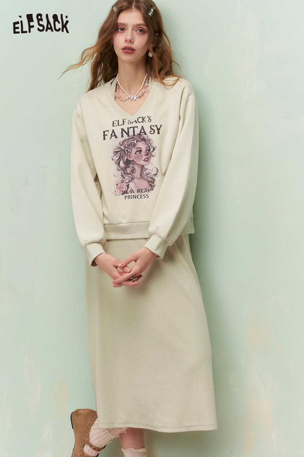 ELFSACK Vintage Floral Girl Print Sweatshirt Skirt Set