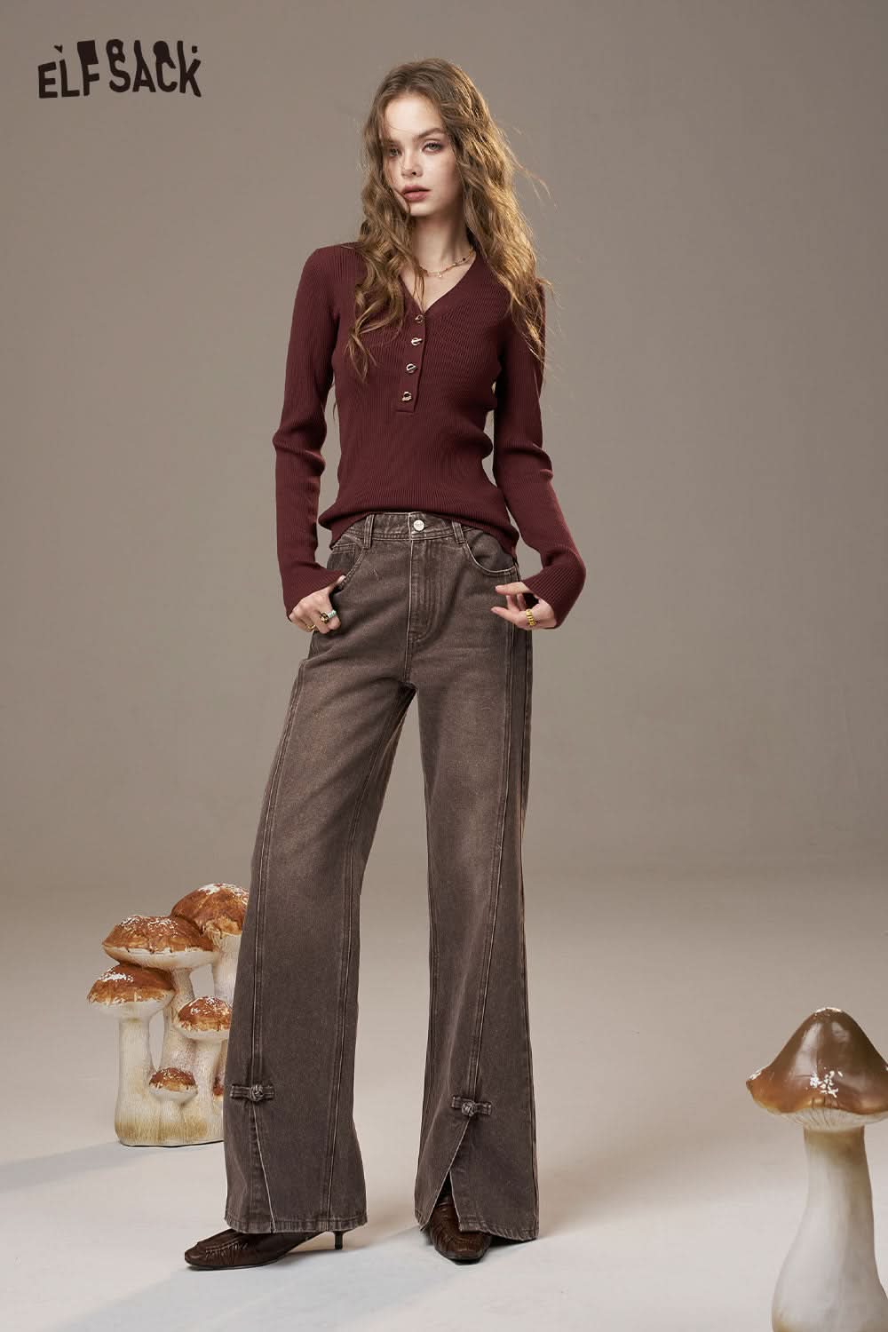 ELFSACK vintage frog button denim jeans in brown with wide leg design and stylish detailing