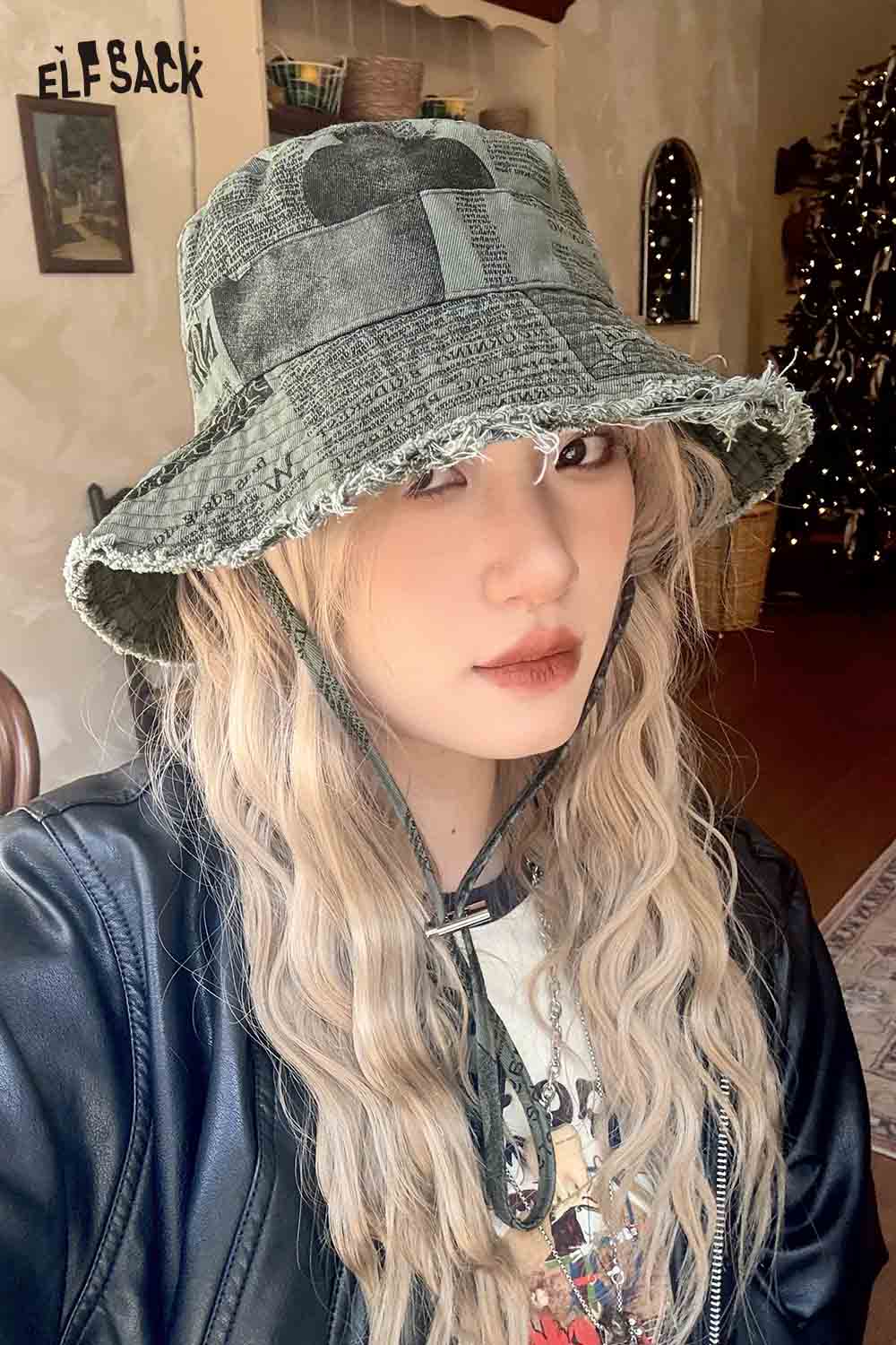 ELFSACK Vintage Newspaper Print Bucket Hat