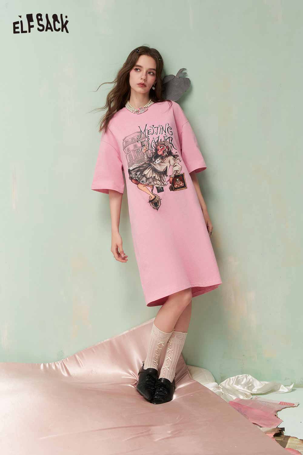 ELFSACK Vintage Sweet Girly Royal Portrait Print Back Bow Tshirt Dress