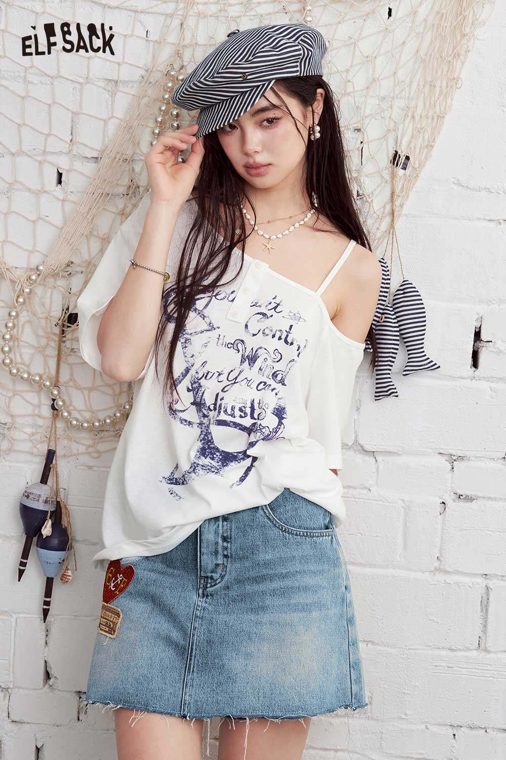 ELFSACK Vintage Washed Frayed Hem Denim Shorts