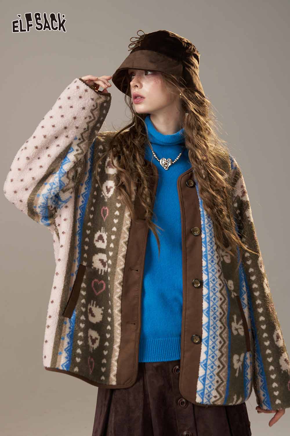 ELFSACK cartoon print short jacket for women with colorful patterns and a chic design
