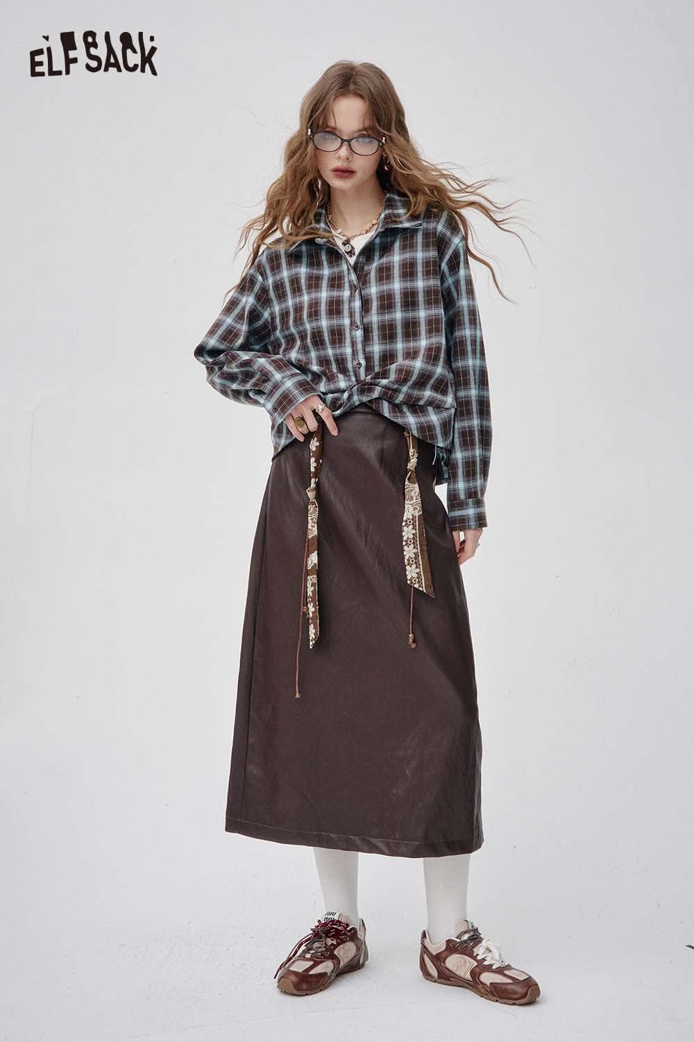 ELFSACK women's plaid button down shirt in blue and brown paired with a long brown skirt