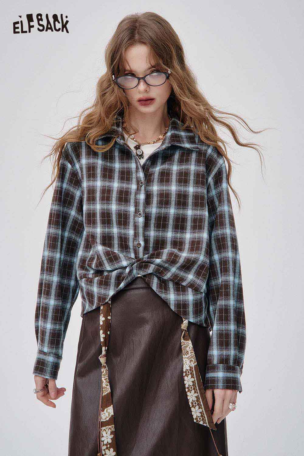 ELFSACK women's plaid button down shirt in blue and brown with a trendy knotted front style